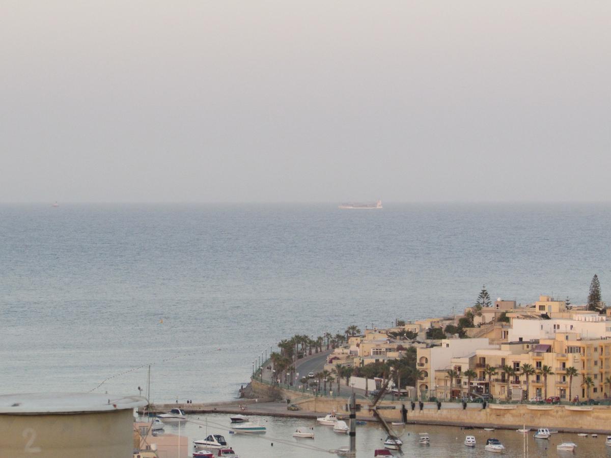 Panoramic Penthouse In Marsascala Which Enjoys Sea And Country Views Appartement Marsaskala Buitenkant foto