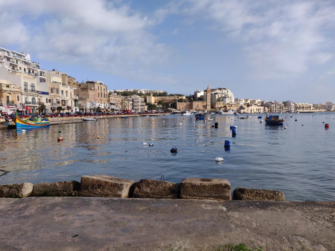Panoramic Penthouse In Marsascala Which Enjoys Sea And Country Views Appartement Marsaskala Buitenkant foto