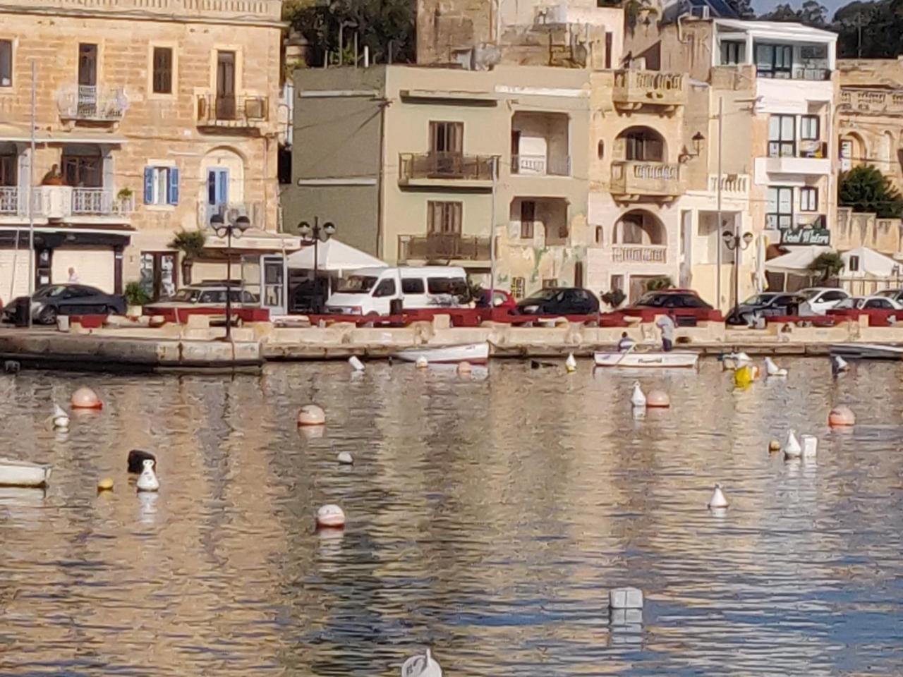 Panoramic Penthouse In Marsascala Which Enjoys Sea And Country Views Appartement Marsaskala Buitenkant foto