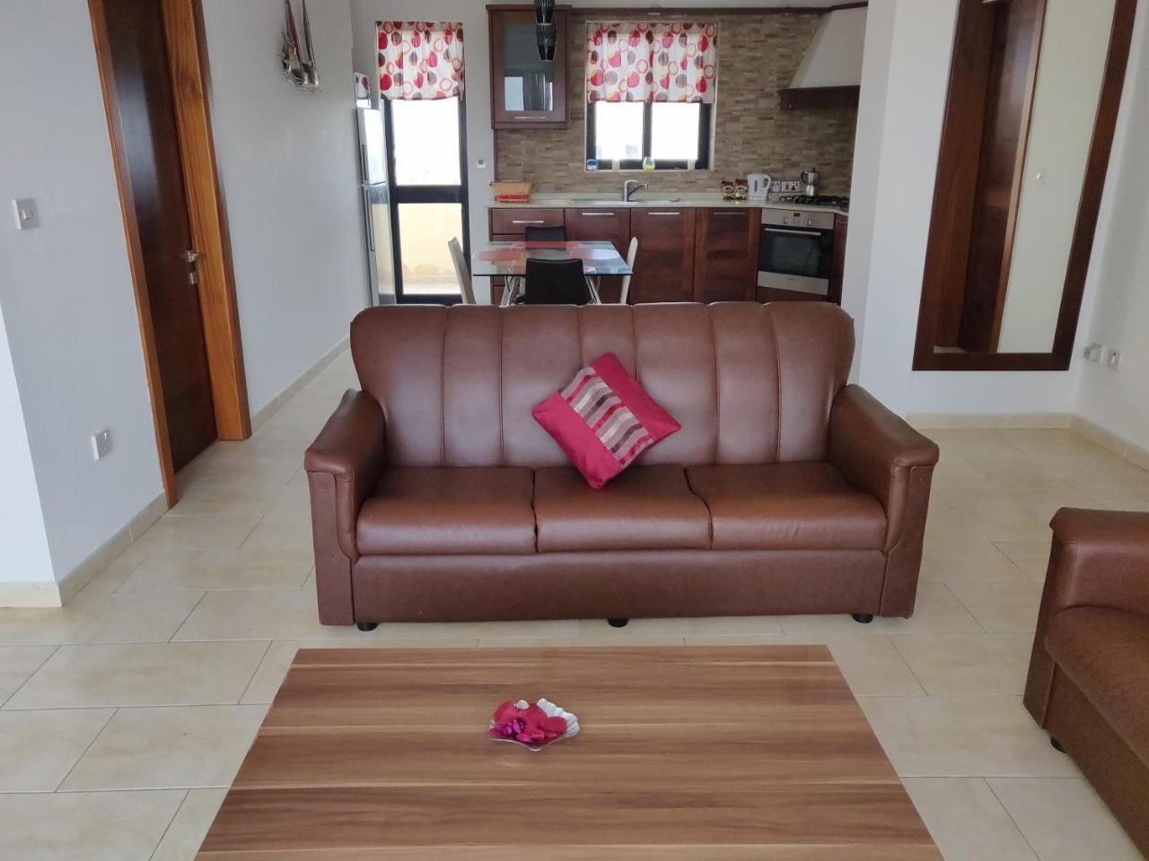 Panoramic Penthouse In Marsascala Which Enjoys Sea And Country Views Appartement Marsaskala Buitenkant foto